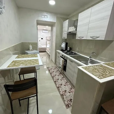 Chloehouse Apartament *